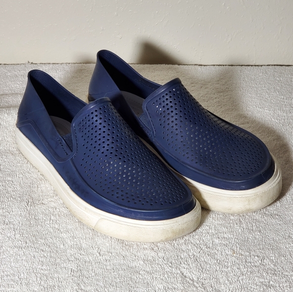 crocs rubber loafers